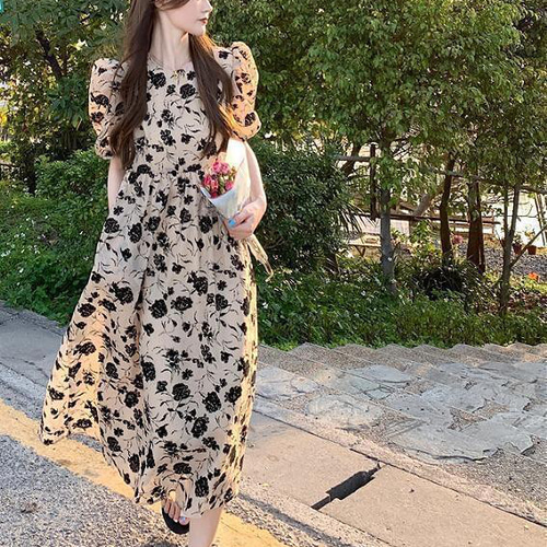大きいサイズ レディース ワンピース　花柄　春夏 秋 新品 半袖 大きいサイズ レディース ワンピース 花柄 春夏 秋 新品 半袖
