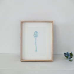 スプーンの絵・ターコイズ・水色の銅版画「sa i se i  t 」壁掛け・卓上木製額入・淡色アクセサリー/送料無料 4枚目の画像