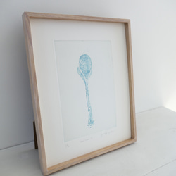 スプーンの絵・ターコイズ・水色の銅版画「sa i se i  t 」壁掛け・卓上木製額入・淡色アクセサリー/送料無料 3枚目の画像