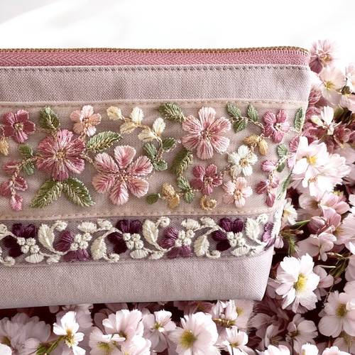 桜/インド刺繍◇外ポケット付きマチ付きポーチ/マルチポーチ【L