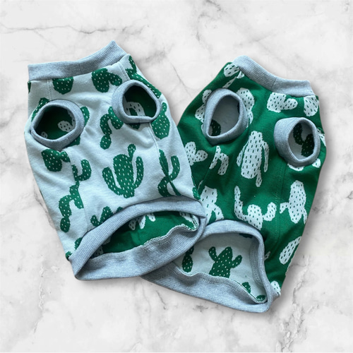 犬服 サボテン柄 タンクトップ Sサイズ ボーンモチーフ付き 完成品