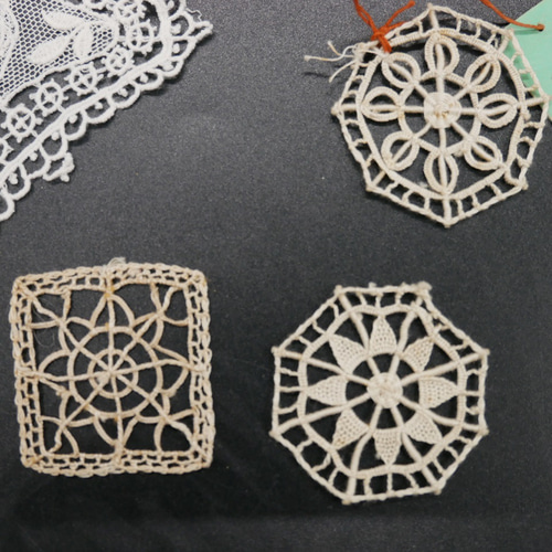 専用Dフランスアンティーク*モチーフレース*アンティークレース*手刺繍*モチーフ フランスアンティークミニモチーフレースセットC レース cherir 通販