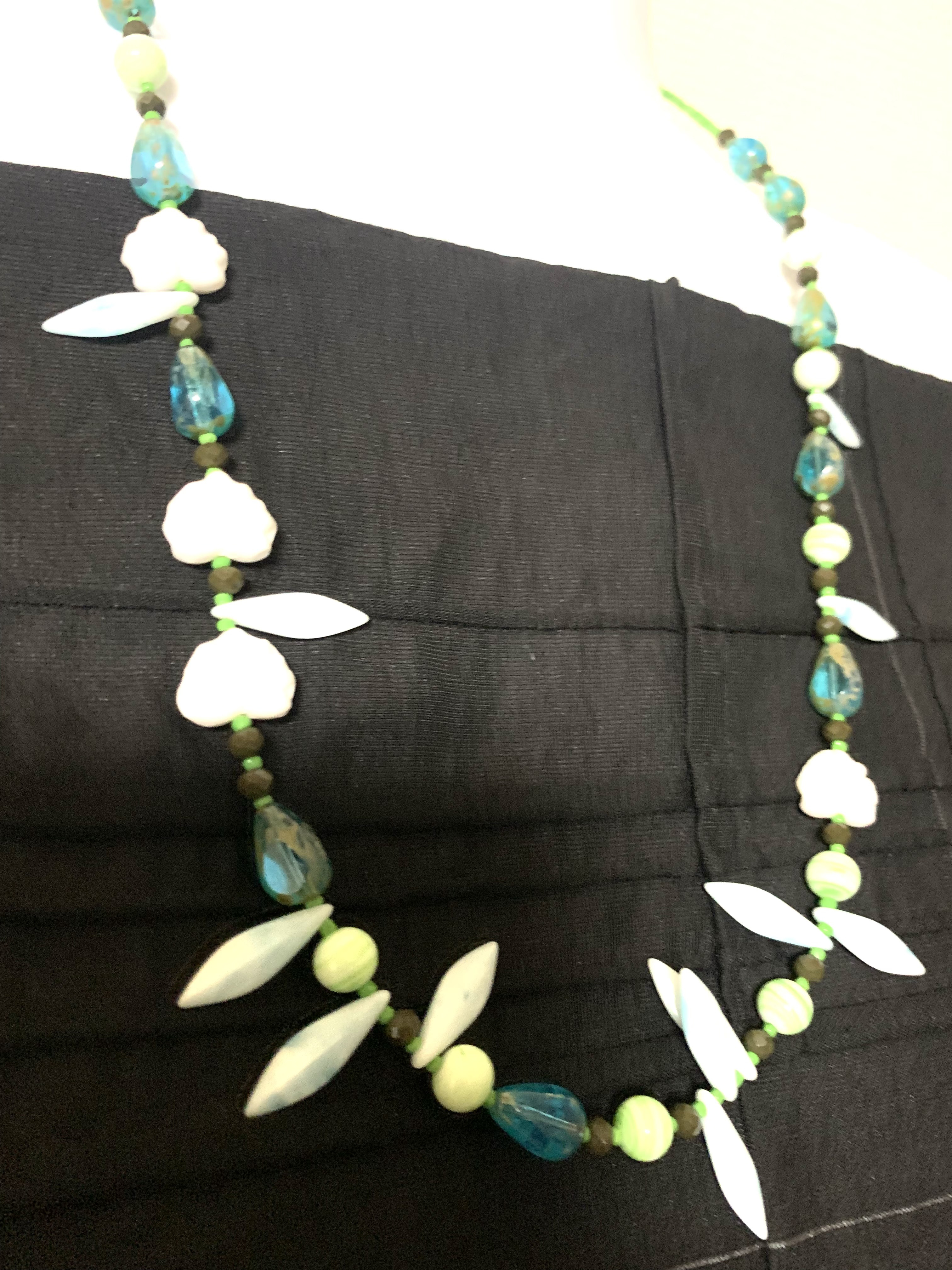 ヨーロピアンネックレス