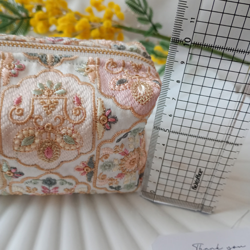 20㌢】魅せたいインド刺繍のBOXポーチ メリーゴーランド4種 ポーチ