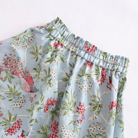 【ピーコック柄のスカート】 ウエストゴムオーダー　コットン　みずいろ　クリーム 6枚目の画像