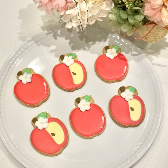 りんごのアイシングクッキー クッキー Le bois 通販 19485876｜Creema