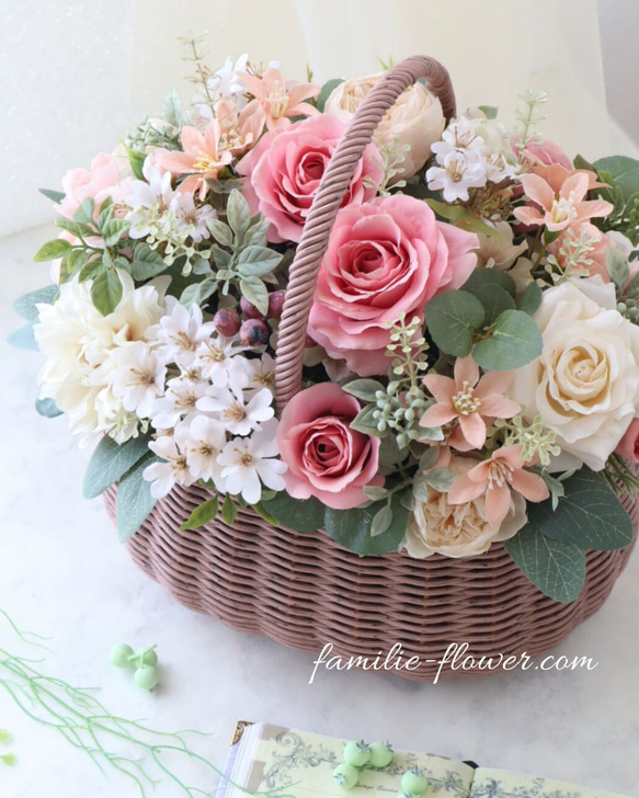 造花アレンジ｜結婚祝い 退職祝い 開店祝い｜大人可愛い｜おしゃれな花かご｜大きい花アレンジ 2枚目の画像