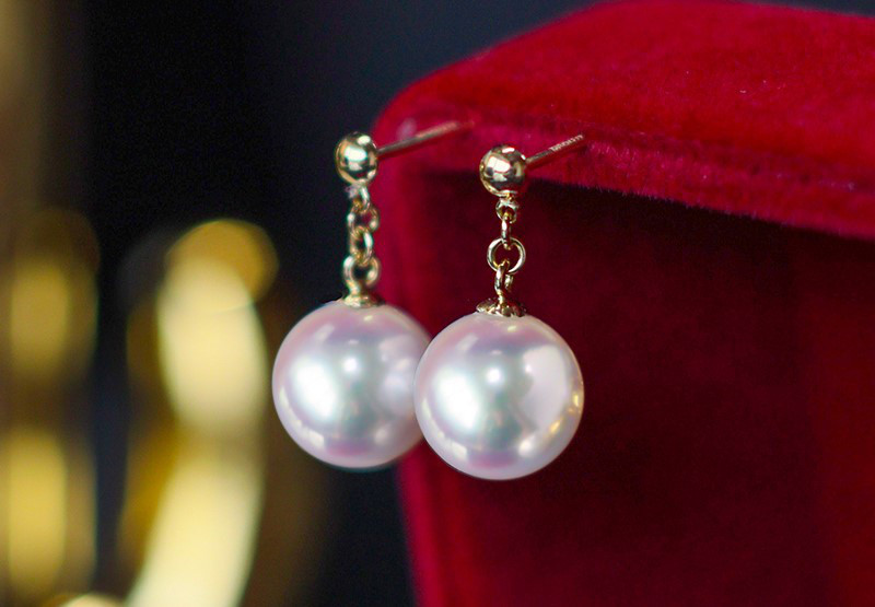 【La Corer】日本製 7-10mm アコヤ天然海水真珠ピアス 18Kゴールド 女神級ラウンド型 明るい光ピアス 気質万能ピ