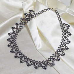 タティングレースのネックレス(グレイッシュブラウン) 3枚目の画像