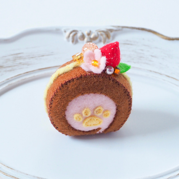肉球ロールケーキ チョコ フェルトケーキ ミニチュア フェルトおもちゃ