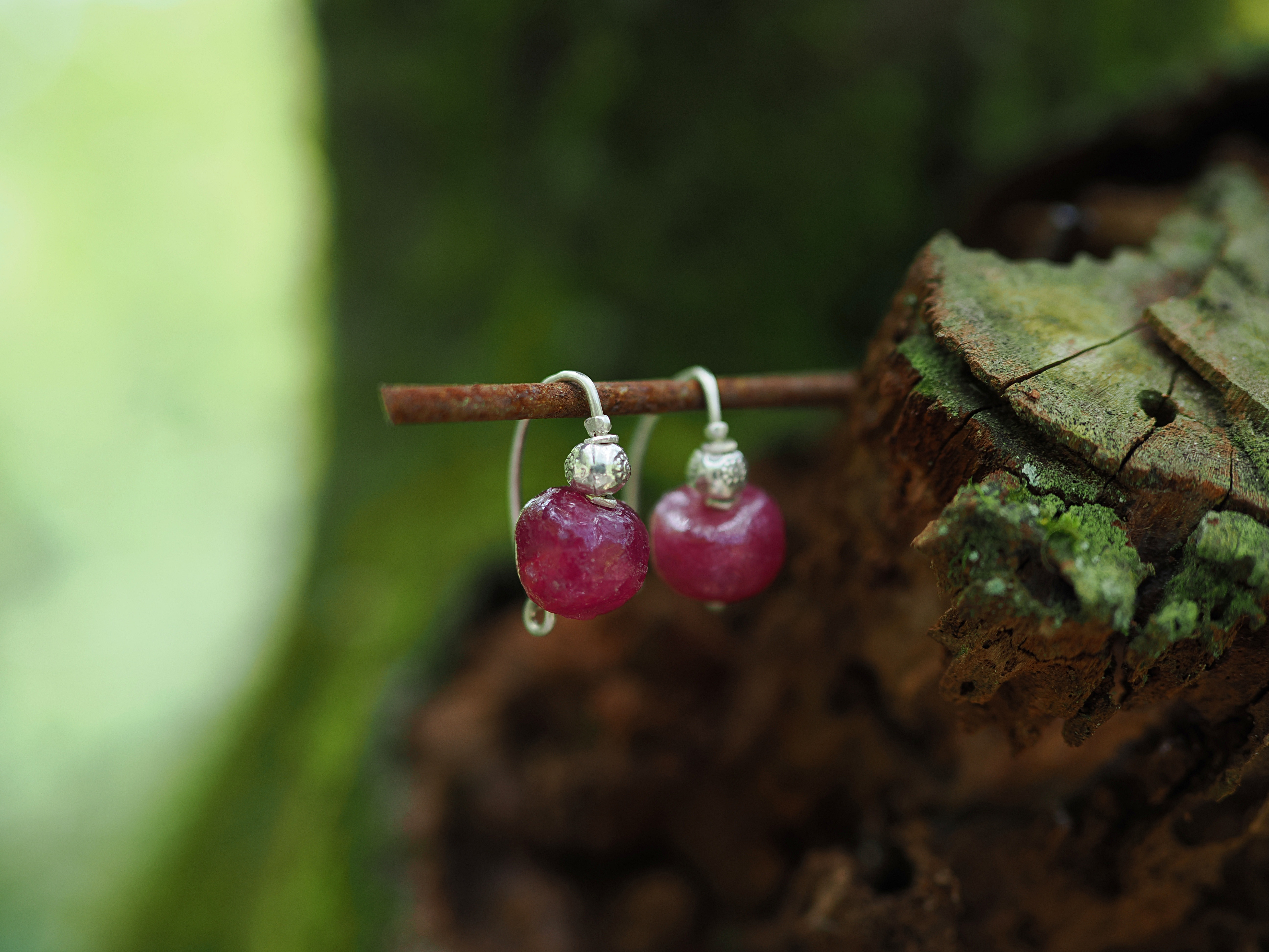 <MTO> -Rough ruby- short pierce