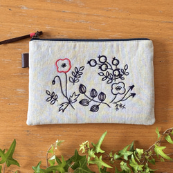 幸せ感じるミモザ刺繍 リネン がま口ポーチ 手刺繍ポーチ がま口