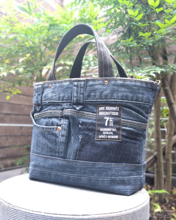 №741【DENIM✖️PVC CLEAR TOTE BAG❤️】両面可愛いデニムリメイク✨miniポーチ付き 6枚目の画像