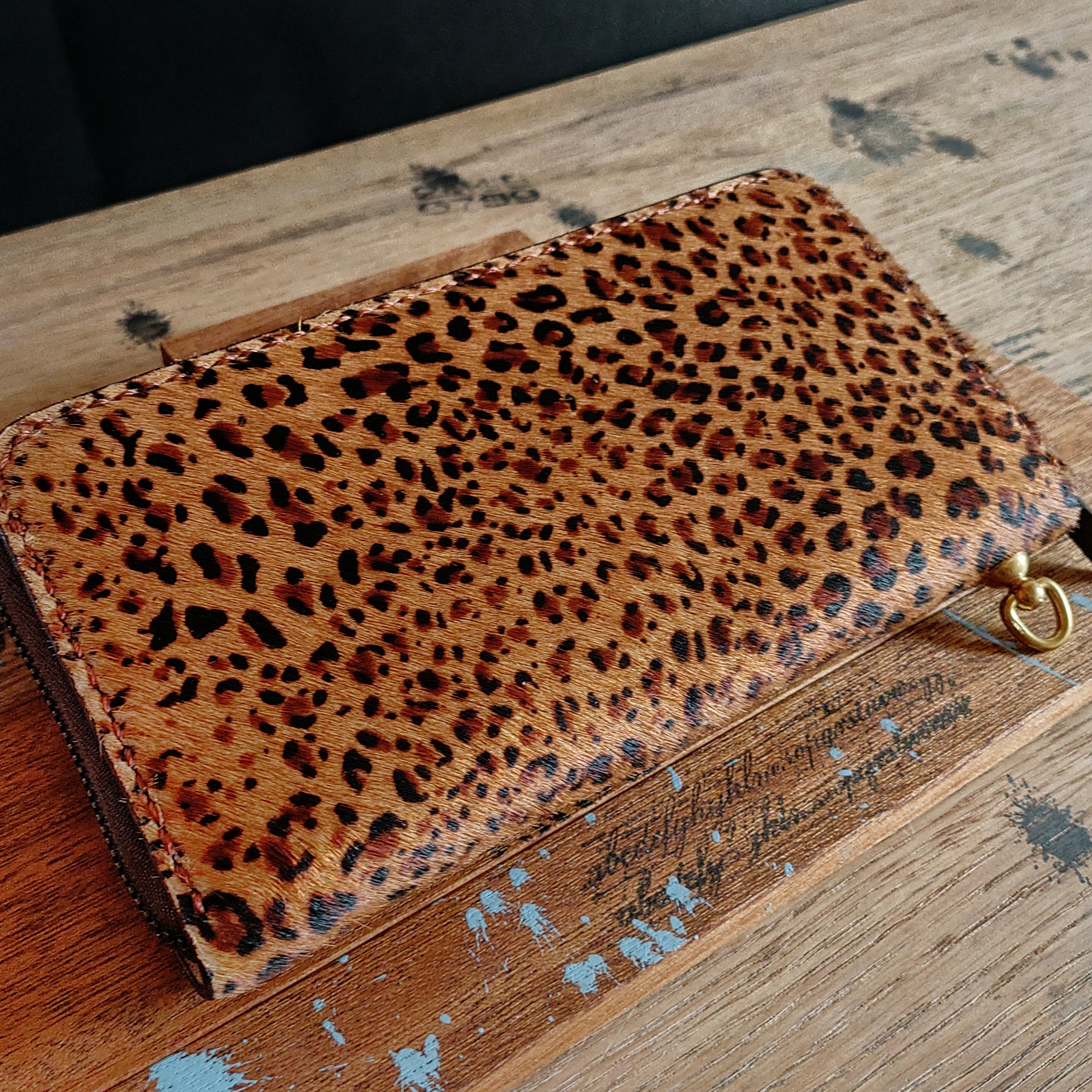 【ハラコ　ヒョウ柄　ブラウン】 　　ラウンドファスナー長財布