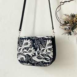 ⚮̈ミナペルホネン forest tile navy まるっこポシェット