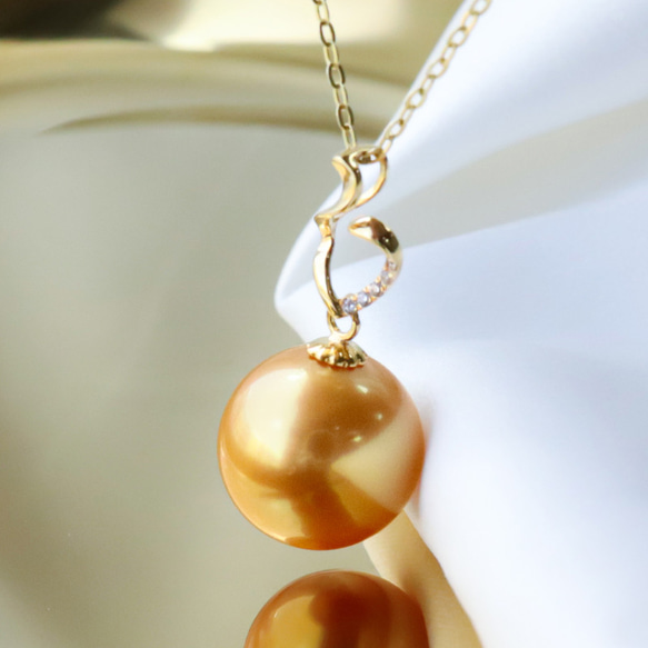 南洋ゴールドネックレス