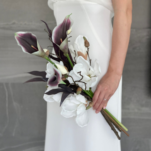 マグノリア×カラー♪アームブーケ 造花 ウェディングブーケ ブートニア