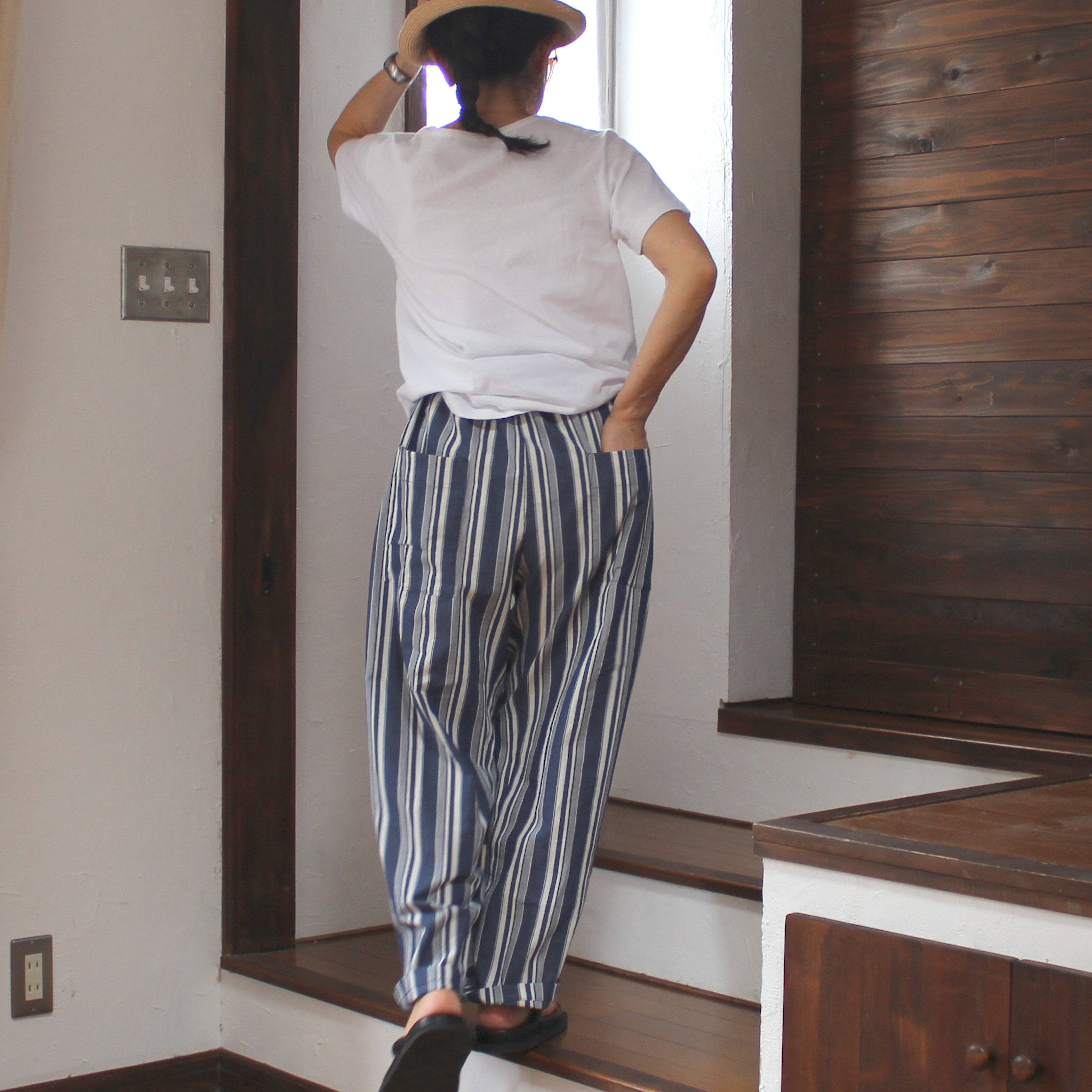 ダブルワッシャーコットン　イージーテーパードパンツ　ミルキーウェイ