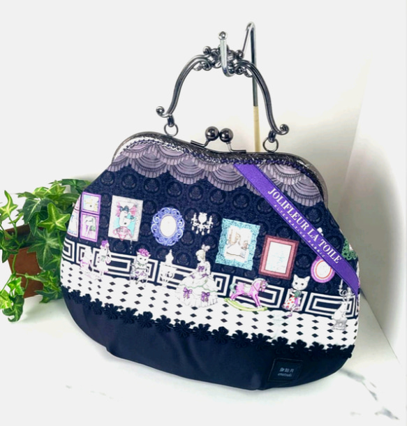 ジョリーフルール18㎝口金あおりがま口バッグ アンティーク調口金