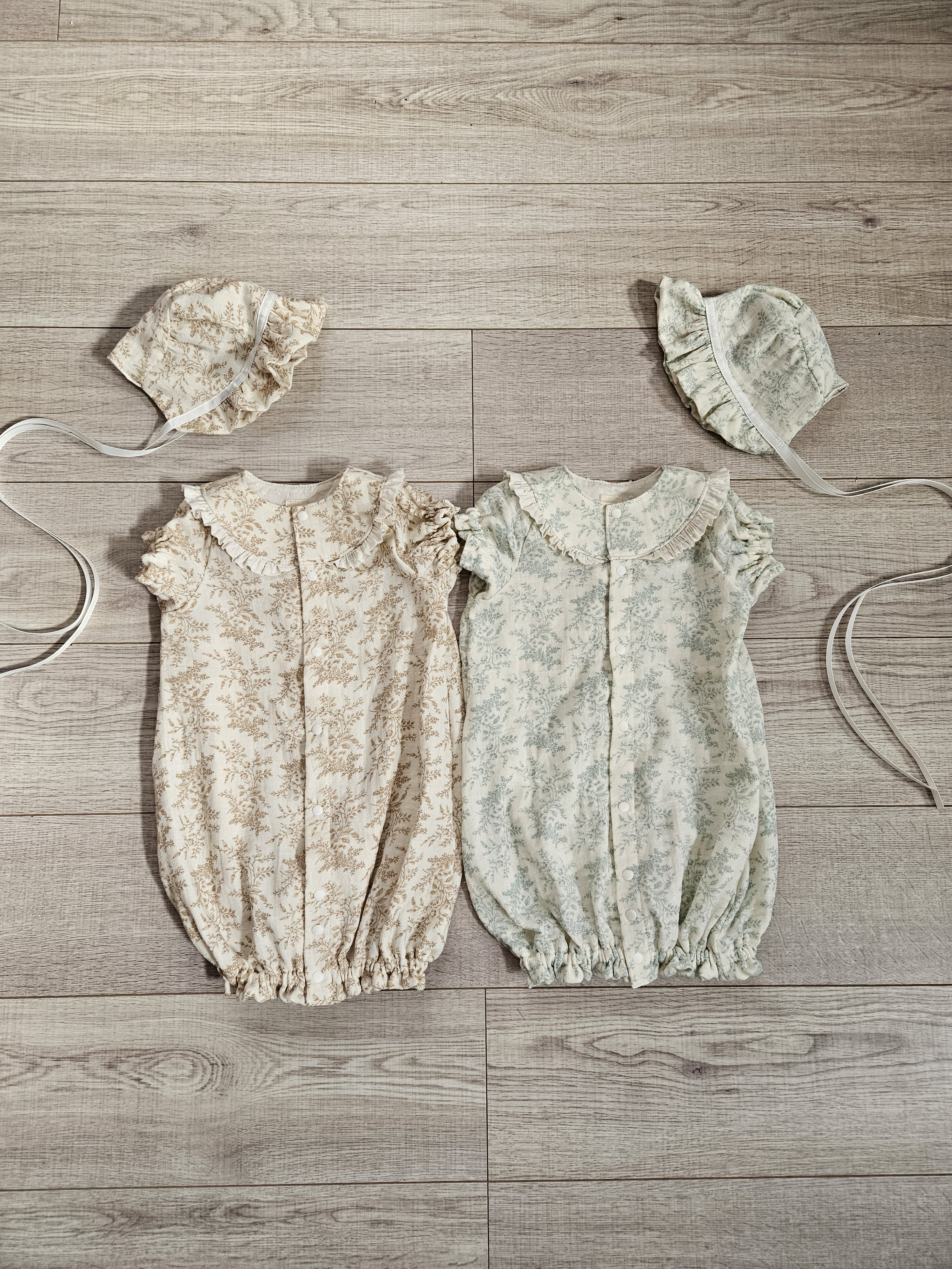 【再販】アンティークフラワーダブルガーゼ 半袖2wayオール