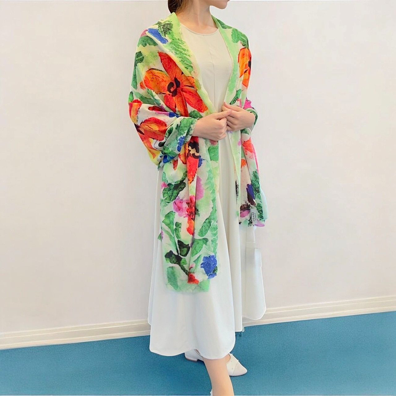 スカーフ カシミール織り パシュミナ100% 手織り 草花模様 軽量 柔らかい 高級感 一点もの レディース
