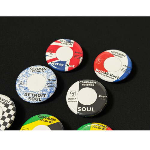 レコードのレーベルデザイン 音楽ジャンルの缶バッジ 2点セット その他