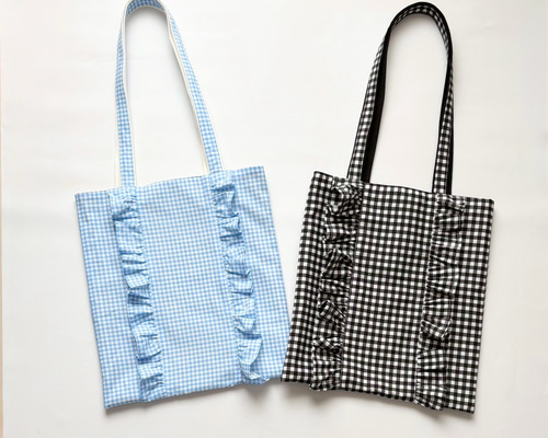 ギンガムチェック フリルトートバッグ 肩にかけられる長めの持ち手