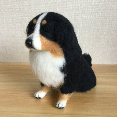 羊毛フェルト 犬 バーニーズマウンテンドッグ 羊毛フェルト masapan