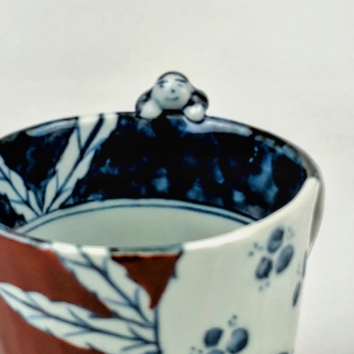 古染柘榴文様 一閑人彫マグカップ（赤）【陶祥窯・有田焼】 マグカップ