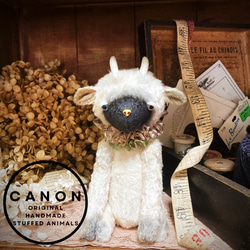 ☆CANON☆白やぎ ヤギ 手染めドール ハンドメイド 一点もの ぬいぐるみ