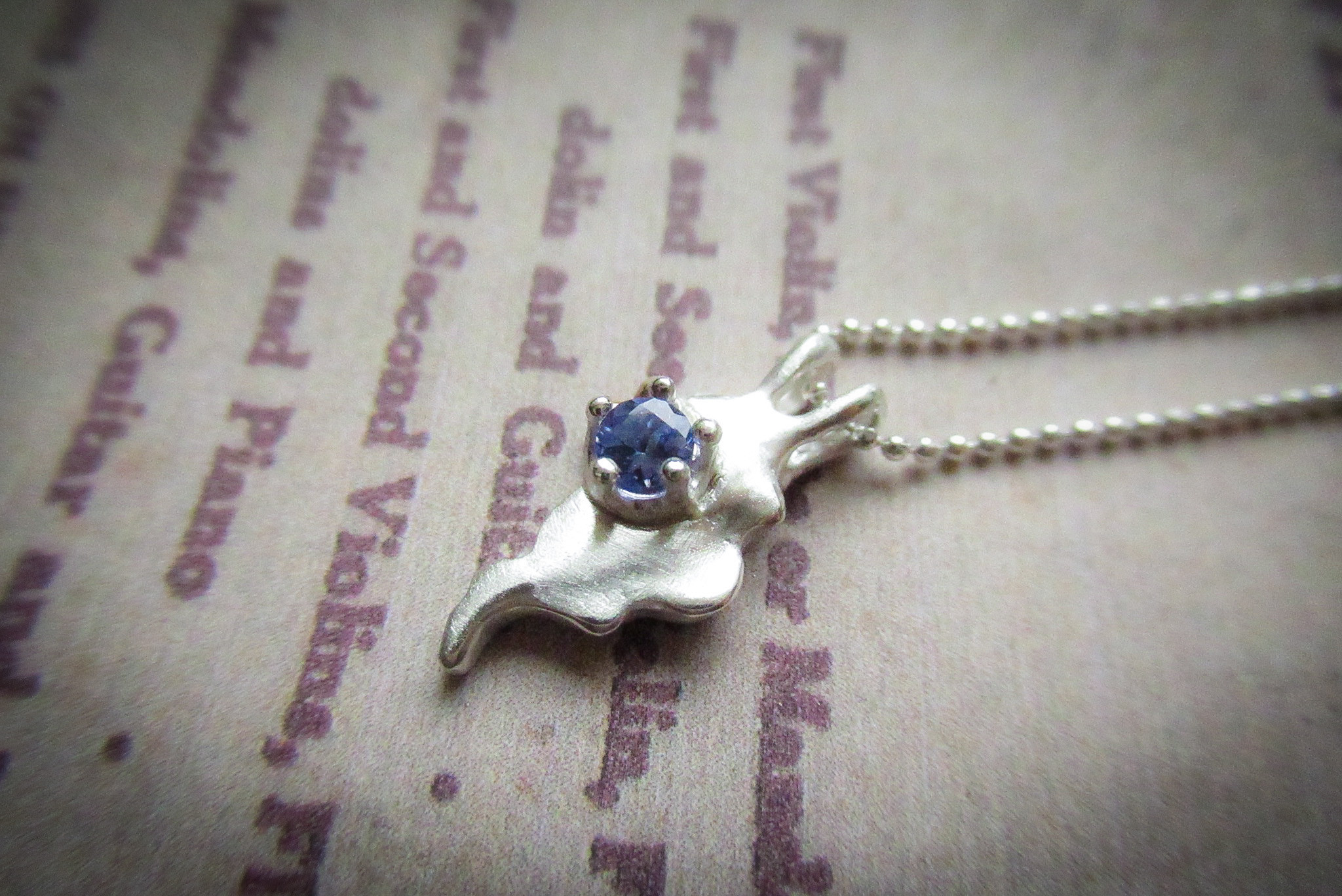 Only One タンザナイトネックレス -アカフチミドリガイ-12月誕生石