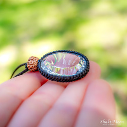 レア・希少！BIGサイズ！圧倒的な輝き！浄化・運気アップをお求めのあなたへ！concaveカット水晶とチクナルドラクシャ 7枚目の画像