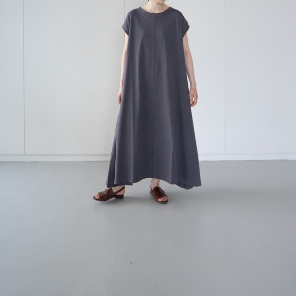 organic cotton one piece/asphalt 1枚目の画像