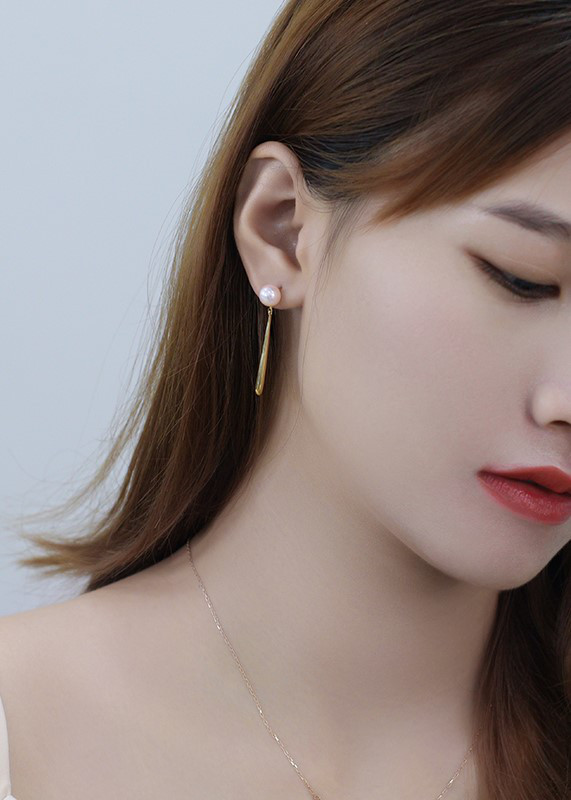 【La Corser】日本製 6-9.5mm 天然海水アコヤ真珠ピアス 18Kゴールドピアス ロングデザイン 女神級の強い光 丸