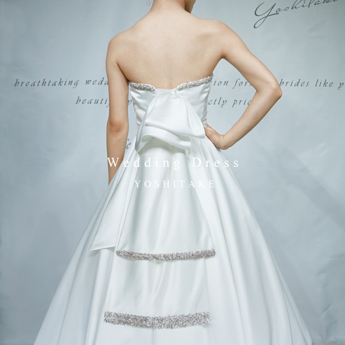 オーダー制作】ウエディングドレス.白.サテン.リボン.Aライン