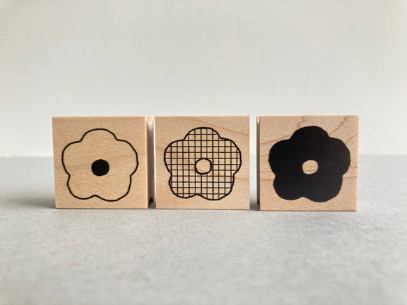【New】シンプルなお花（ひとつ）【ラバースタンプ】 1枚目の画像