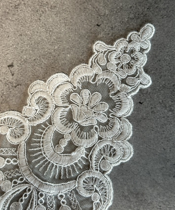 チュールモチーフレース ◆ 日本製 ◆ ダマスク柄 ◆ 1枚 ◆ M-lace-No,221 4枚目の画像