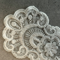 チュールモチーフレース ◆ 日本製 ◆ ダマスク柄 ◆ 1枚 ◆ M-lace-No,221 2枚目の画像