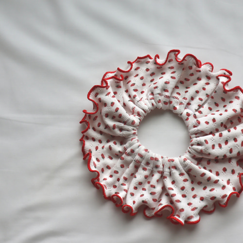 出産祝いにも◎ 360° ハンドメイドスタイ(ラッピングBタイプ) スタイ