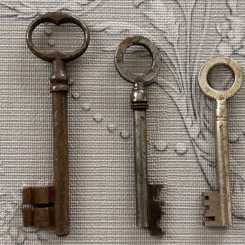 フランスVintage Key 鉄鍵 8.6cm オブジェ ディスプレイ インテリア