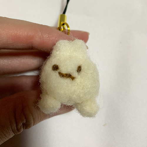 C様 うさぎさん 羊毛フェルトストラップ なつめ様 うさぎさん羊毛