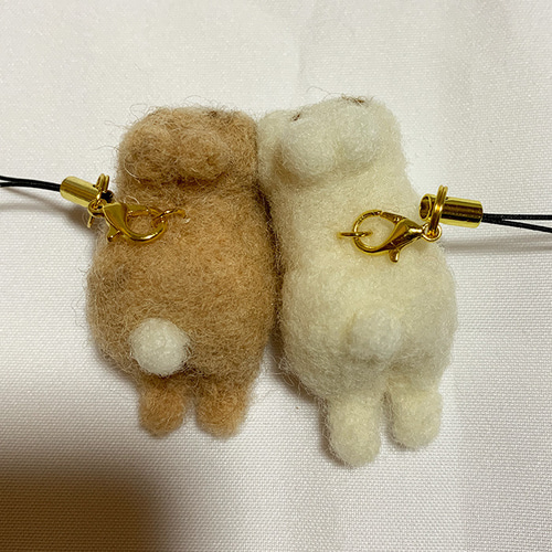 うさぎニコイチストラップ(2つくっついた状態で販売) 羊毛フェルト め