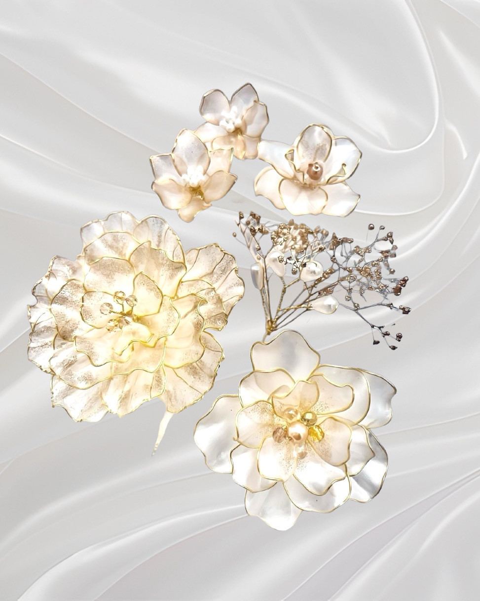 牡丹 の 髪飾り ⭐︎ アメリカンフラワー ⭐︎ 成人式 ウェディング 卒業式