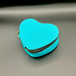 Heat Sora | 水色レザーのハート型のポーチ ポーチ Itsumoarigatone