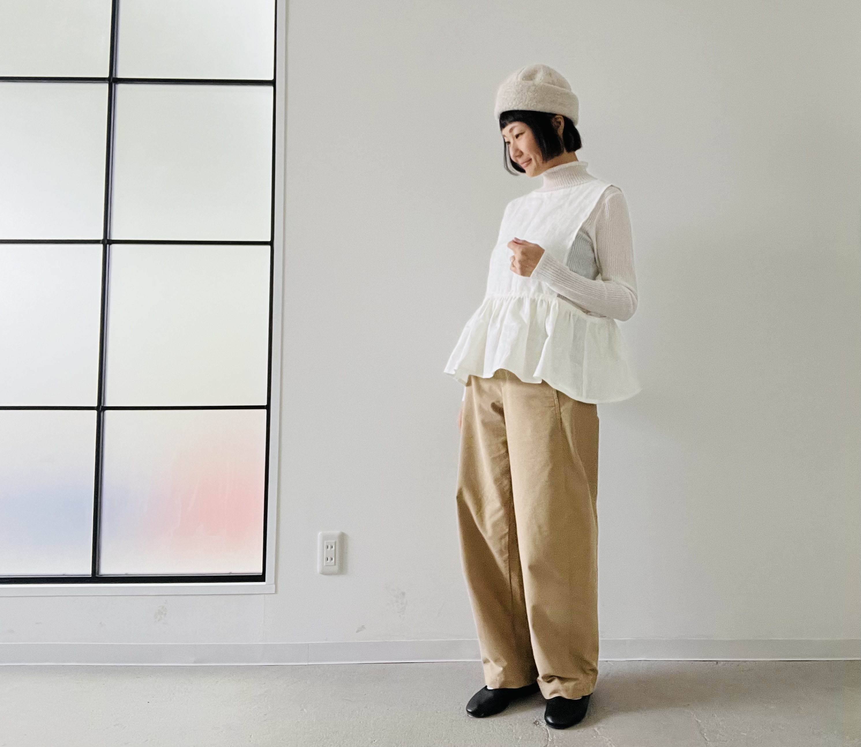 ふんわりギャザーが大人可愛い⚮̈エプロンビスチェ⚮̈リボン⚮̈フリーサイズ⚮̈ヨーロッパリネン⚮̈