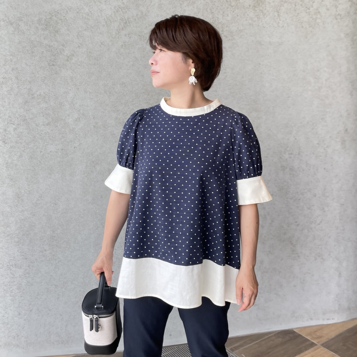 小柄S■リネン混『吸湿速乾』ゆったり体系カバー♡大人可愛いドット柄チュニック丈ブラウス 紺■KMC-769 629404