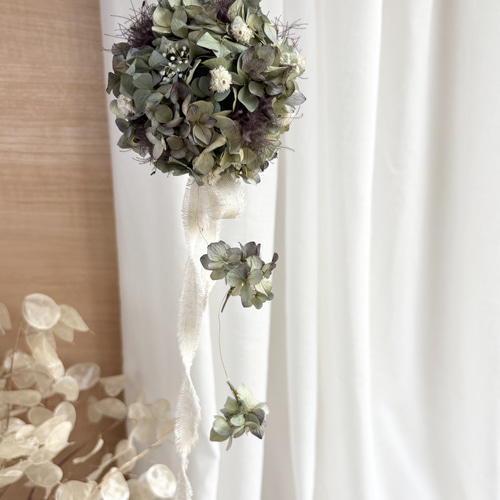 秋色紫陽花のフライングボール＊ゆらゆら癒しの小さな飾り フラワー