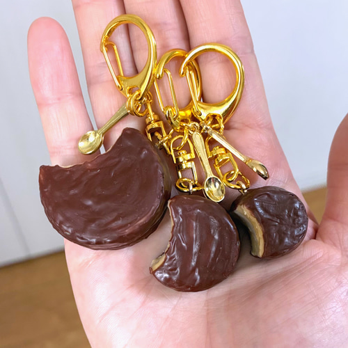 選べるサイズ】チョコケーキ キーホルダー フェイクスイーツ 食品