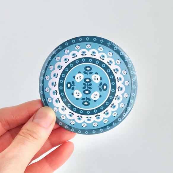 北欧パンダの缶ミラー《ブルー》 3枚目の画像