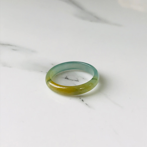 楽天市場】グアテマラ産 翡翠 ヒスイ jade くりぬき リング